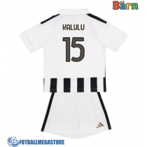 Fotballdrakt Barn Juventus Pierre Kalulu #15 Hjemmedraktsett 2026-27 Kortermet (+ Korte bukser)